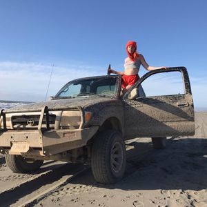 Meet your Posher, Raven